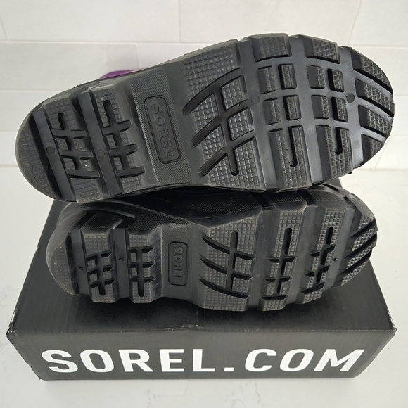 Sorel Disney Frozen Anna Flurry Snow Boots Waterproof Insulated Purple Pink Kids - Picture 8 of 9